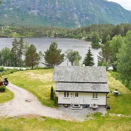 Holiday home Three-bedroom Holiday In Forde